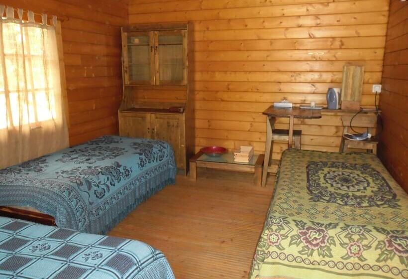 هتل Le Domaine De L’arbre Du Voyageur