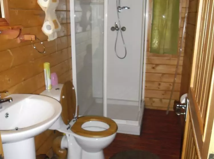 هتل Le Domaine De L’arbre Du Voyageur