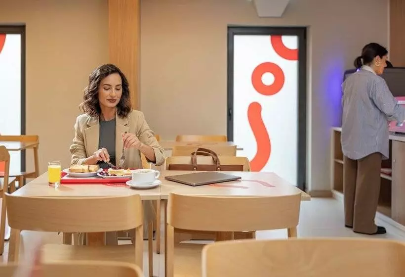 Moov Hotel Porto Norte