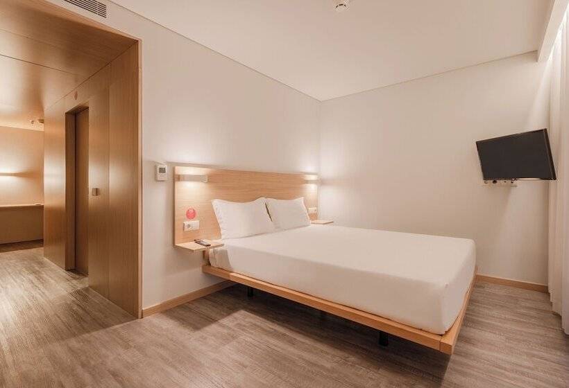 Moov Hotel Porto Norte