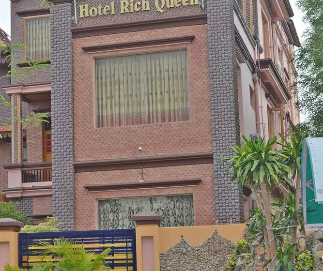 Hotelli Rich Queen