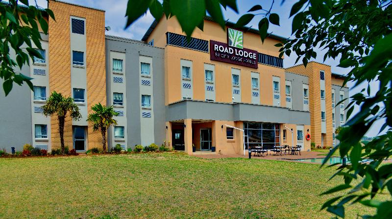 호텔 Road Lodge Bloemfontein Airport