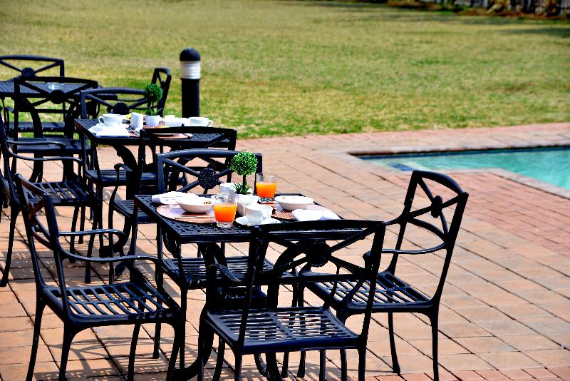 호텔 Road Lodge Bloemfontein Airport