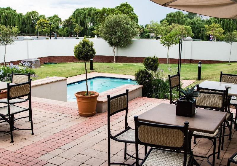 호텔 Road Lodge Potchefstroom