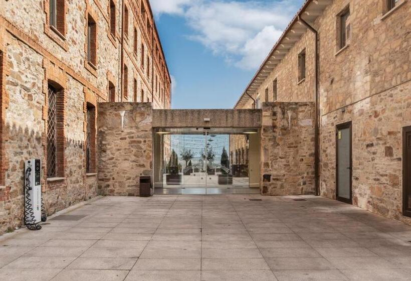 هتل Eurostars Vía De La Plata