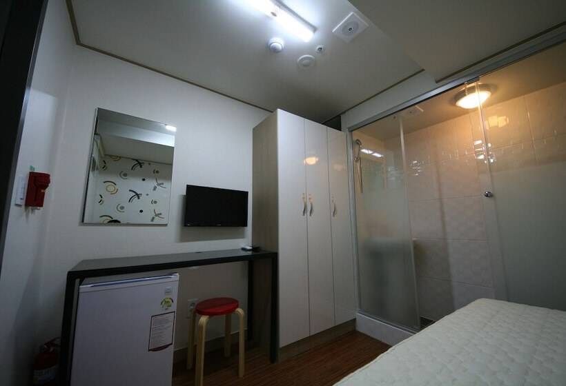 Hotel Star Guesthouse