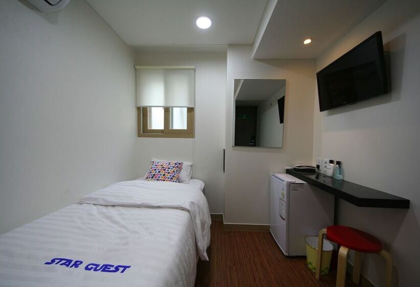 Hotel Star Guesthouse