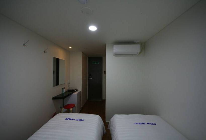 Hotel Star Guesthouse