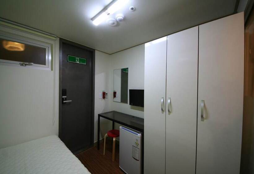 Hotel Star Guesthouse