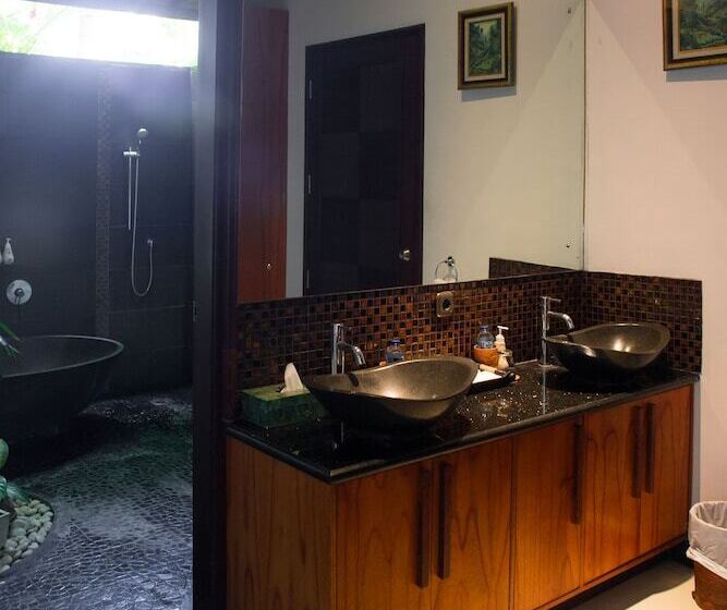 Resort Jimbaran Cliffs Private Pool Hotel & Spa