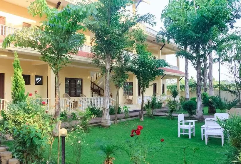 استراحتگاه Rainforest