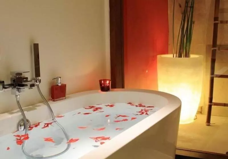 リゾートホテル Rouge   Villas Ubud