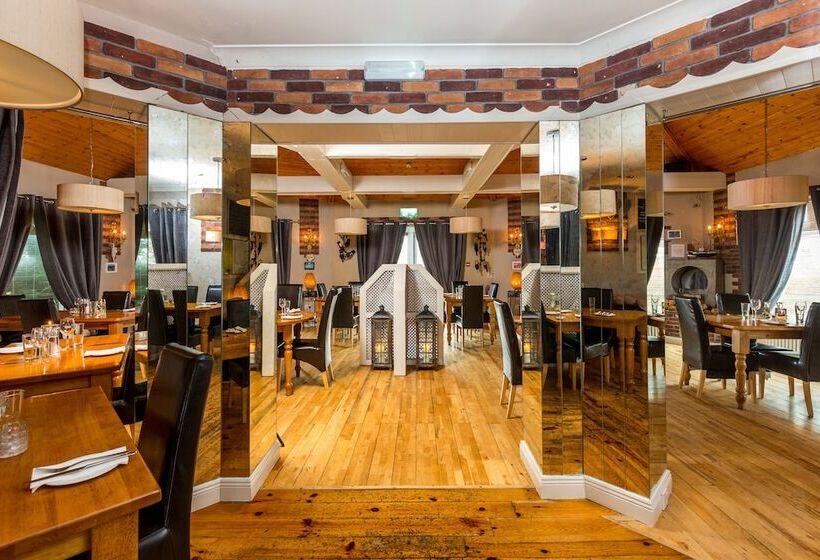 Airport View Hotel & Secret Spa