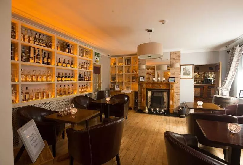 Airport View Hotel & Secret Spa