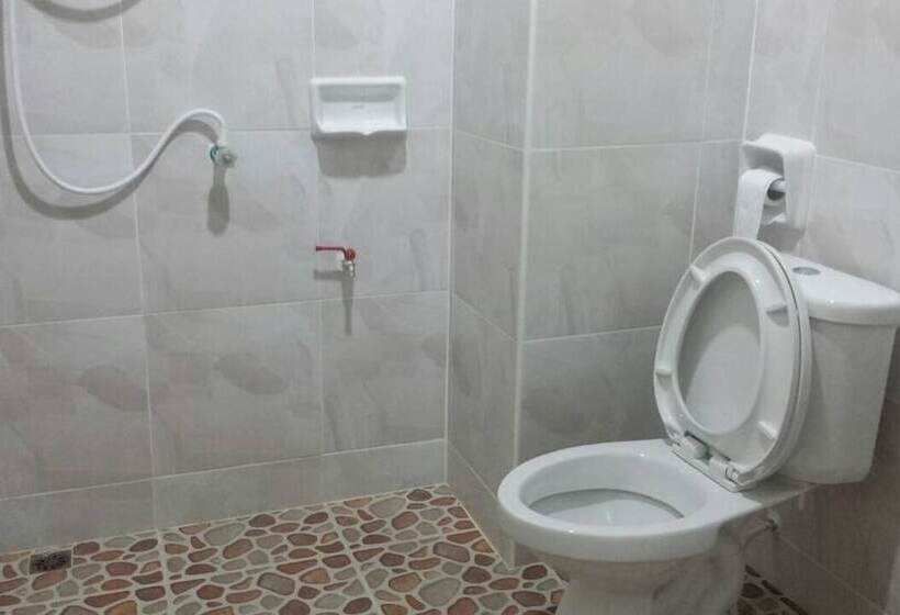 Общежитие Sairee Center Guesthouse