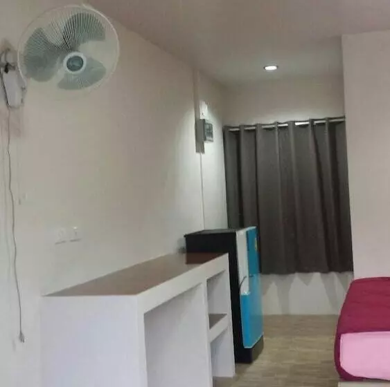 호스텔 Sairee Center Guesthouse