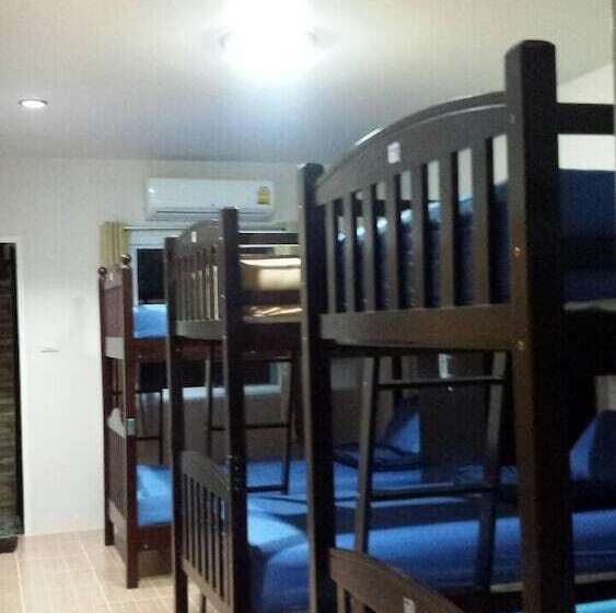 Общежитие Sairee Center Guesthouse