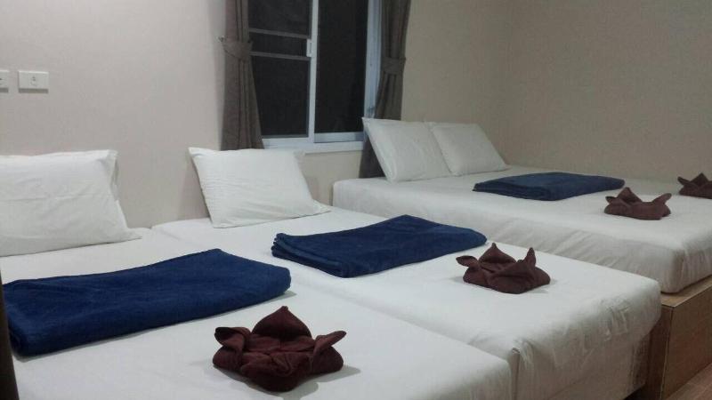 Общежитие Sairee Center Guesthouse