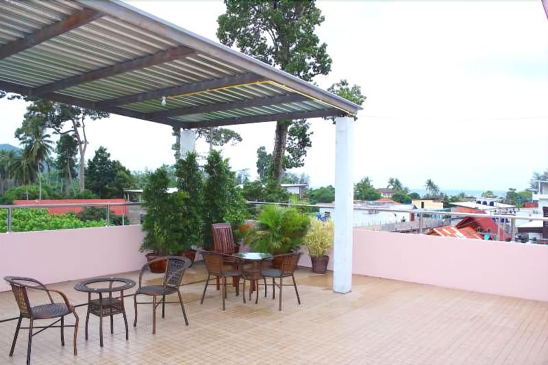 Общежитие Sairee Center Guesthouse