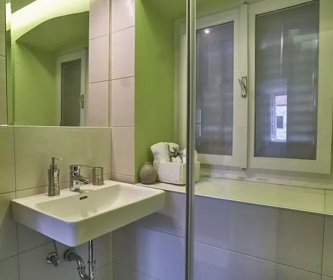 Apartments Old Town Finest