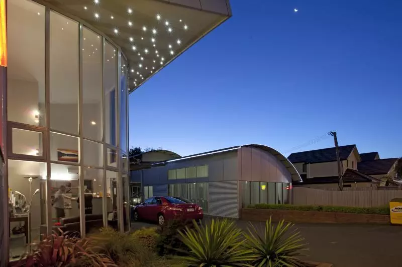 Motel Atrium On Ulster