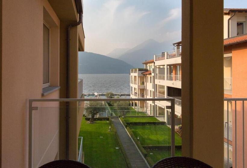 Golfo Gabella Lake Apartments