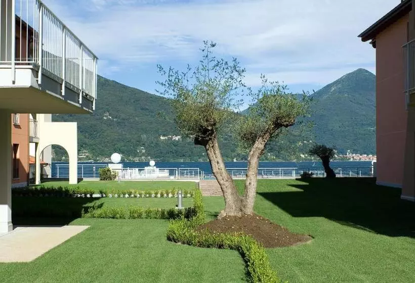 Golfo Gabella Lake Apartments