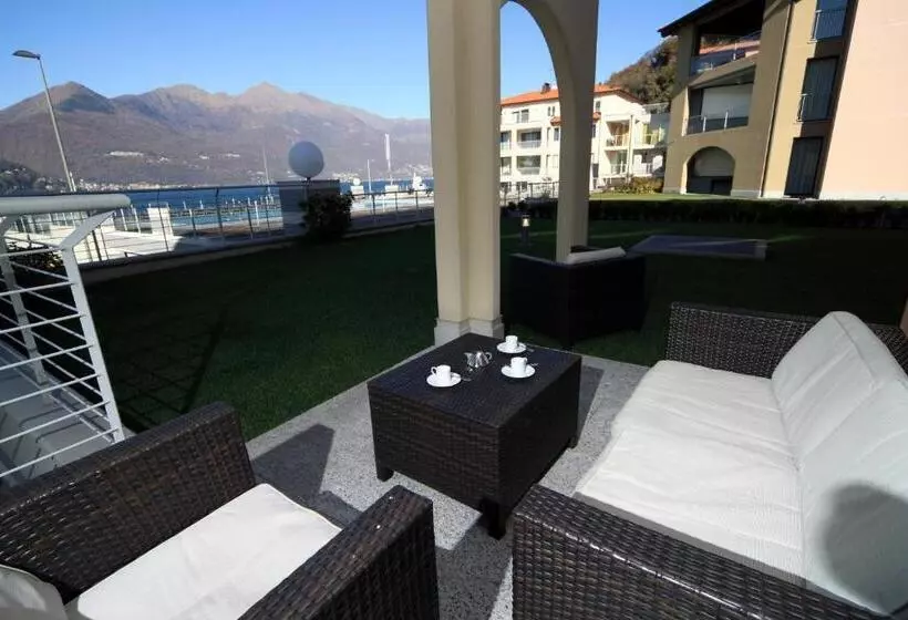 Golfo Gabella Lake Apartments