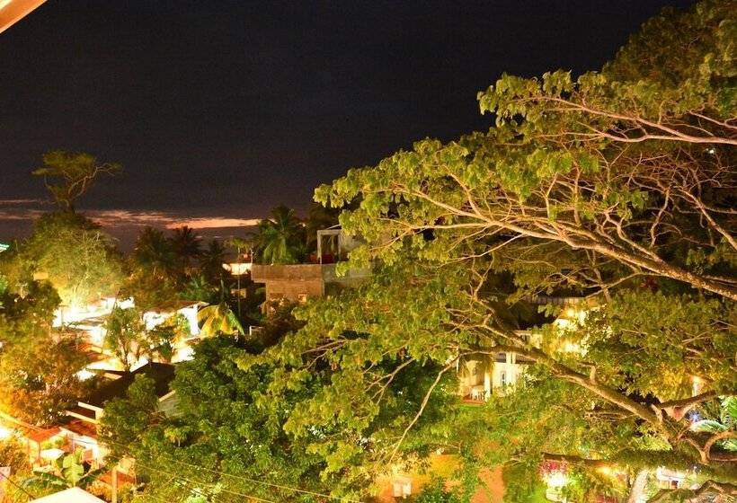 فندق Gloria Grand