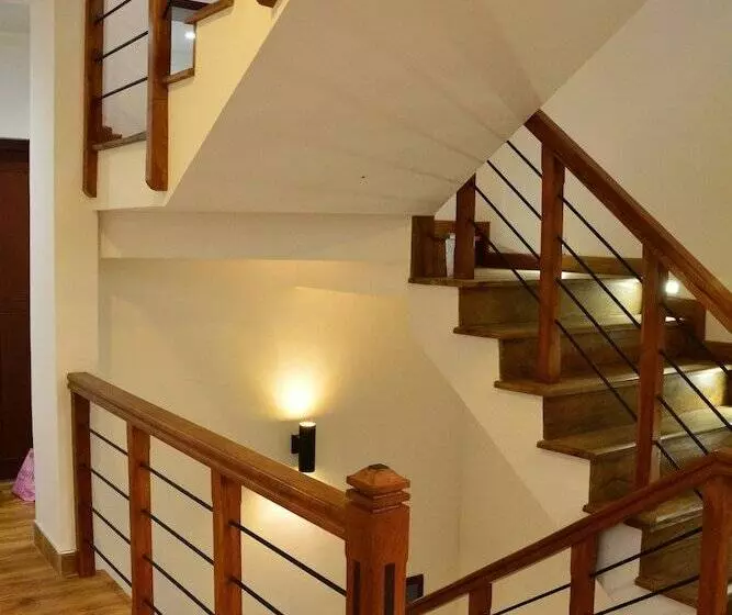 בית מלון כפרי Gloria Grand