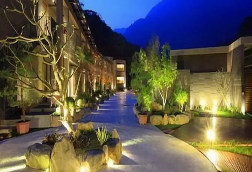 هتل Goya Spring Resort