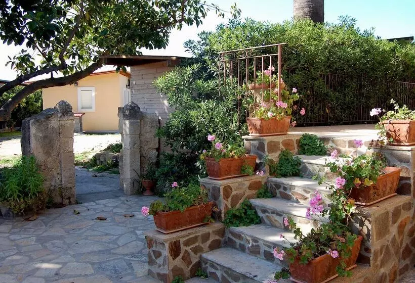 هتل Il Giardino Del Sole