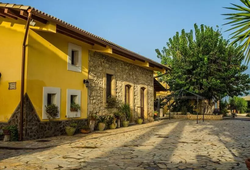 هتل Il Giardino Del Sole