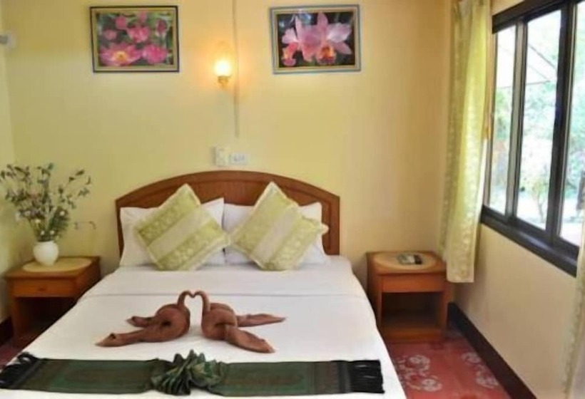 ホテル Lanta Arena Bungalow