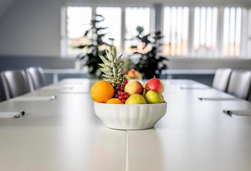 בית מלון כפרי Molskroen Strand