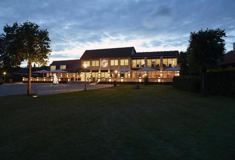 בית מלון כפרי Molskroen Strand