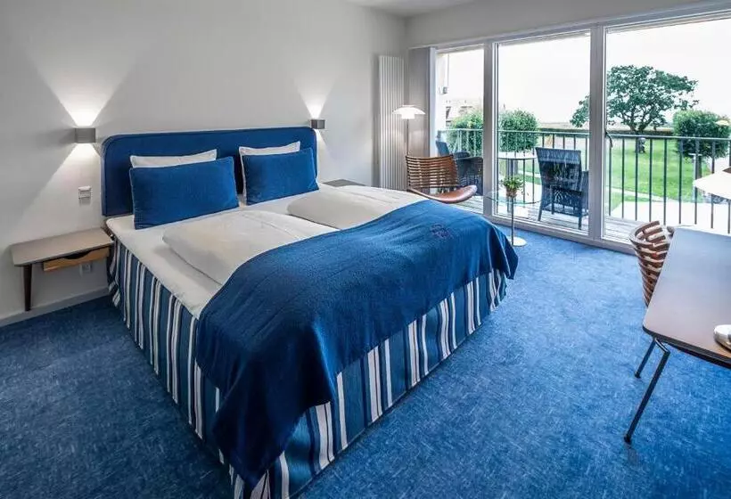 Hotel Molskroen Strand