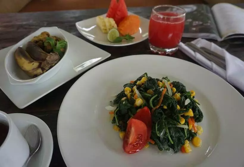 호텔 Om Ham Retreat And Resort