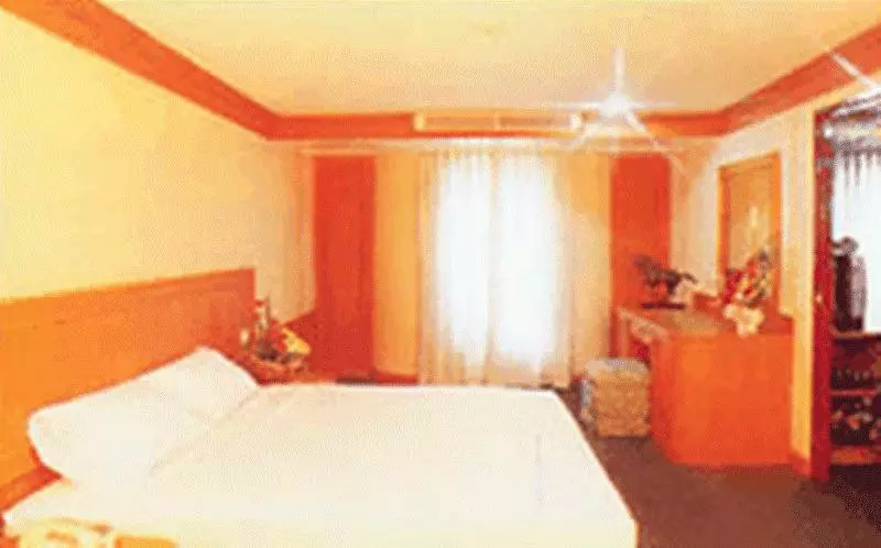 Szálloda Pathum Thani Place