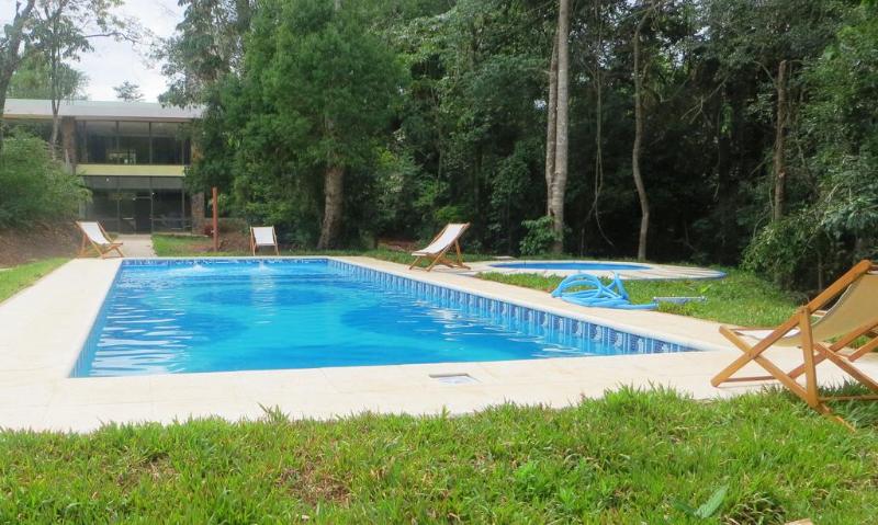 Rainforest Hotel & Cabañas