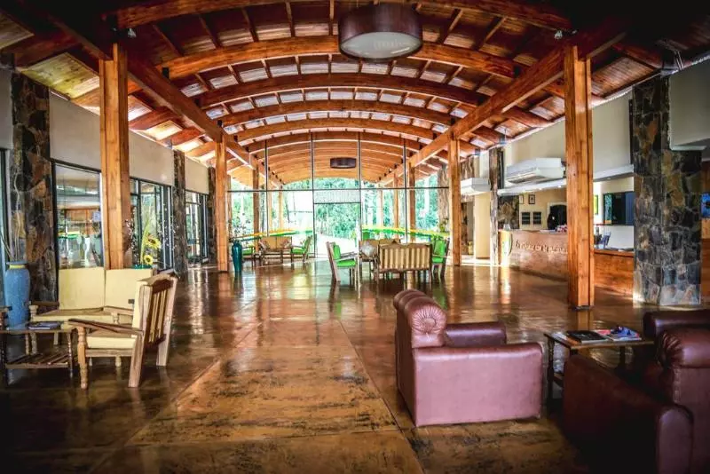 Rainforest Hotel & Cabañas