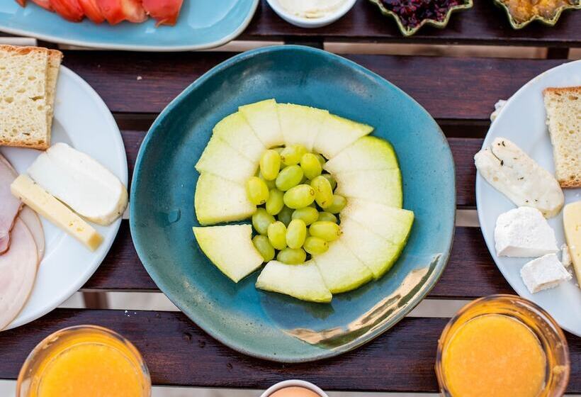 Palatakia Adults Only