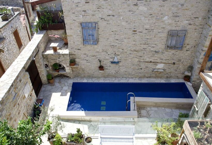 Palatakia Adults Only