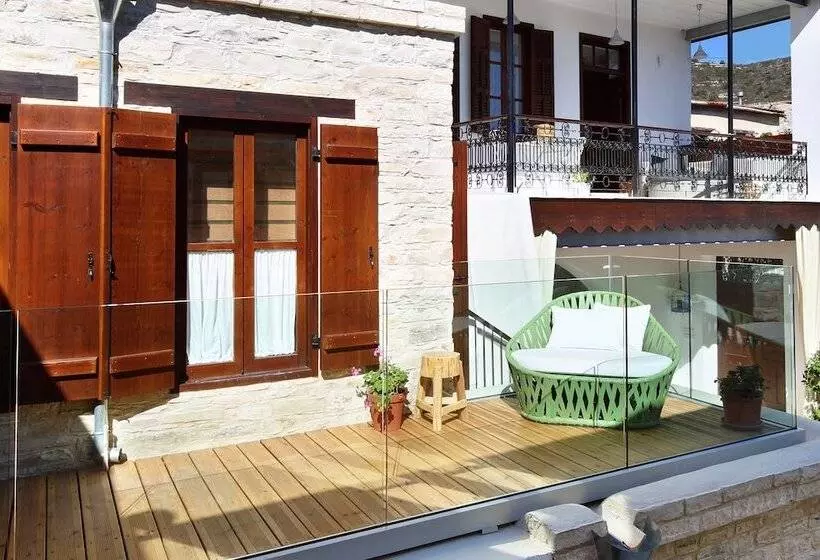 Palatakia Adults Only