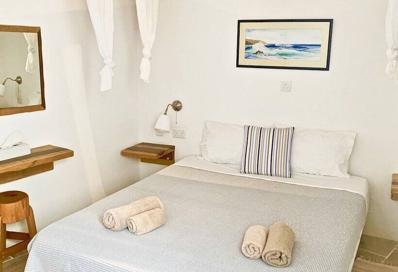 Palatakia Adults Only