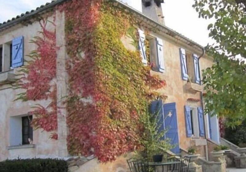 بنسيون La Bastide Des Pins