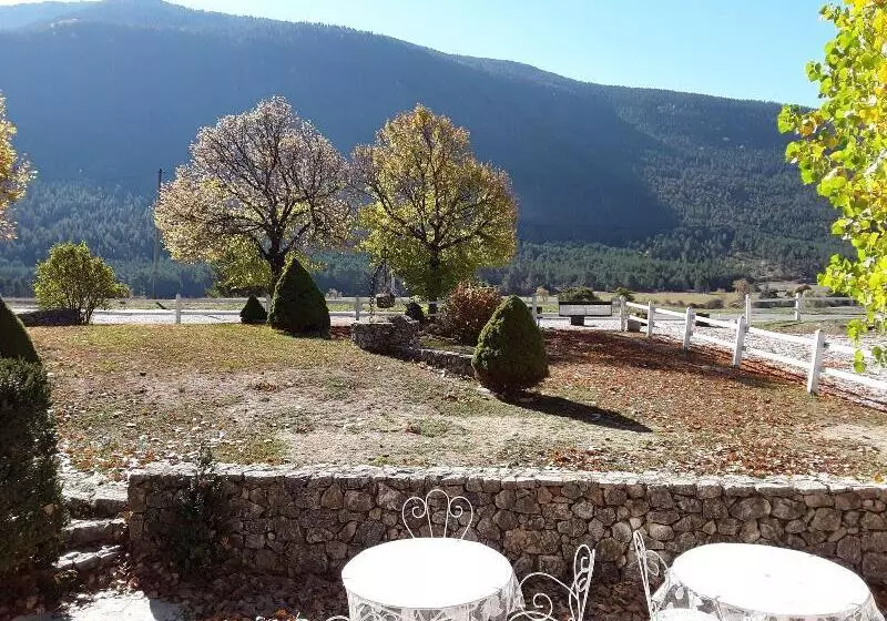 Пансион La Bastide Des Pins