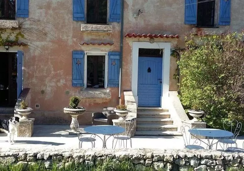 Пансион La Bastide Des Pins