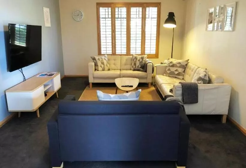 پانسیون Observatory Guesthouse Adults Only