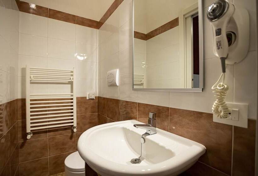 膳宿费 Trapani Home